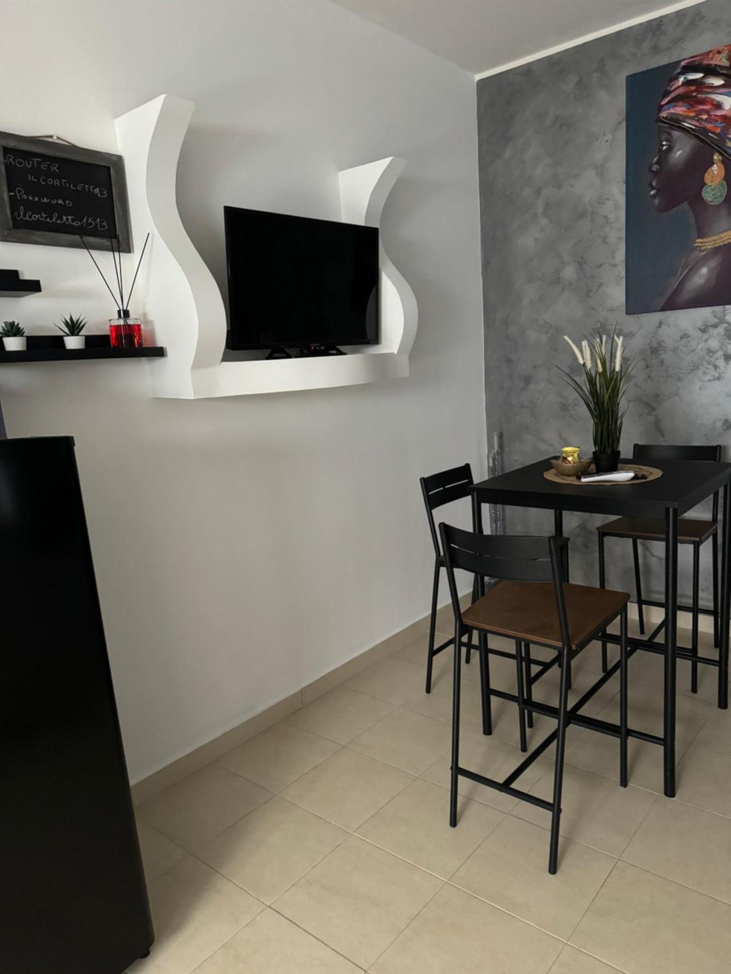 Il Cortiletto28 Rooms & House 시라쿠사 외부 사진